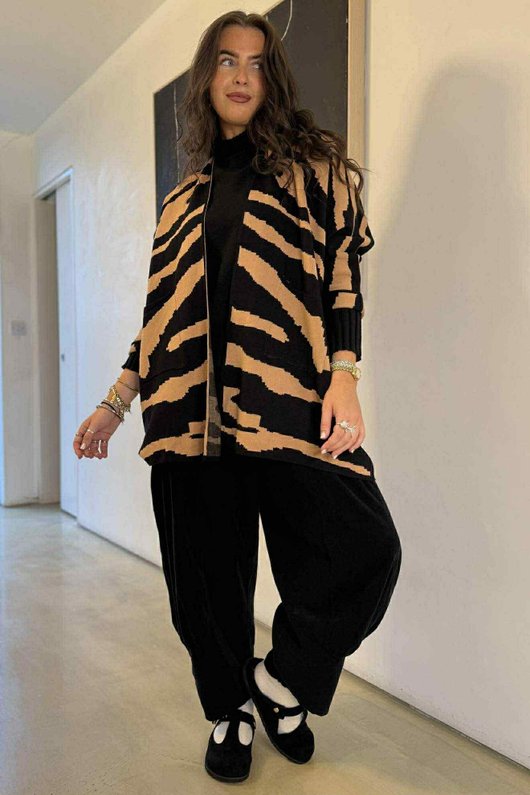 Oslo Animal Knit Cardigan Camel
